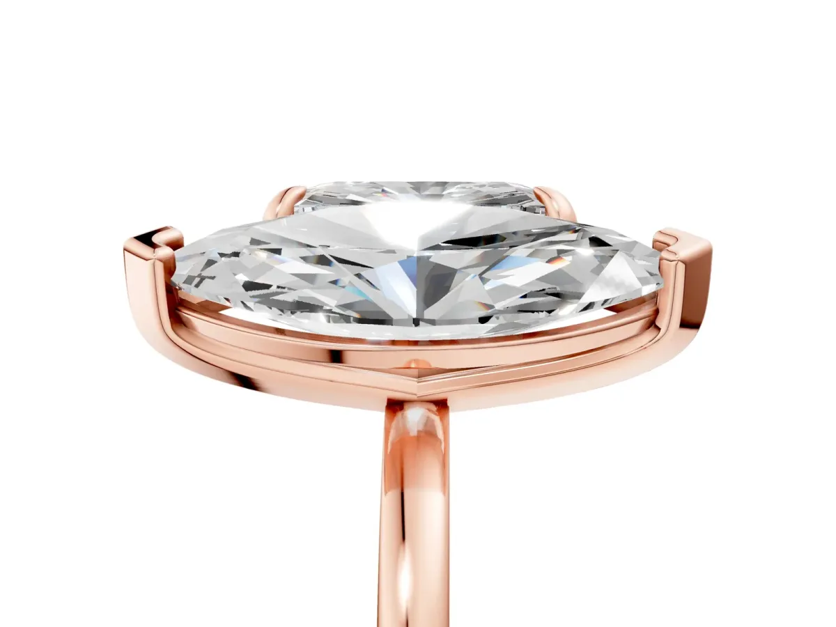 Emerald and Marquise Toi Moi Ring with Prong Setting and Plain Band Rose gold