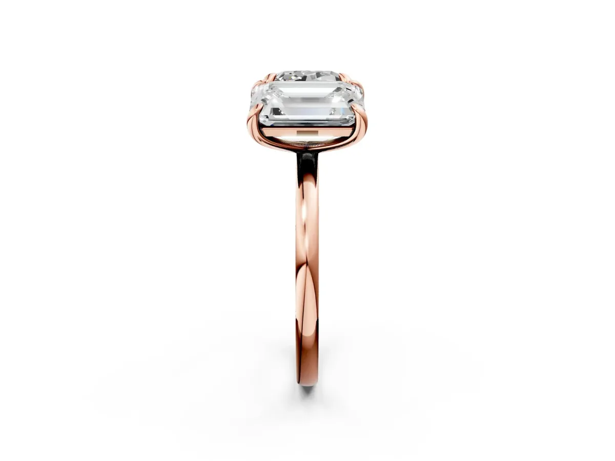 Cushion and Emerald Toi Moi Ring with Prong Setting and Plain Band Rose gold