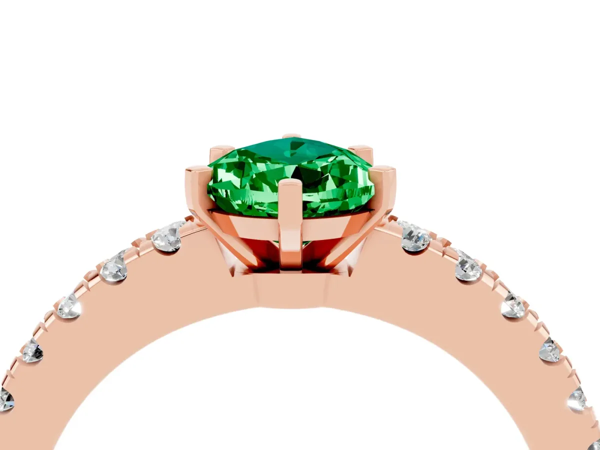 Pear Cut Solitaire Emerald with Pavé Band and Four-Prong Setting Rose gold