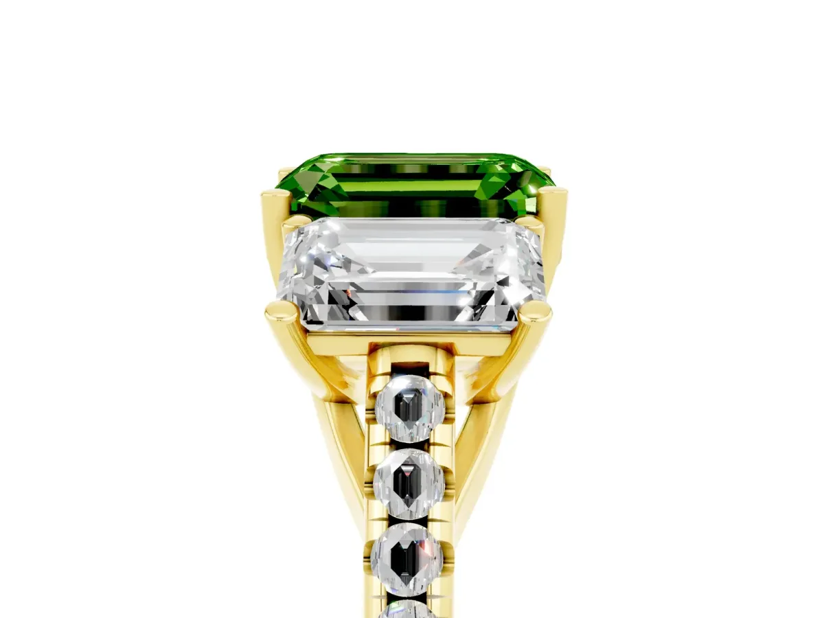 Three-Stone Emerald Cut Peridot Ring with Round Pavé Band and Prong Setting Yellow gold
