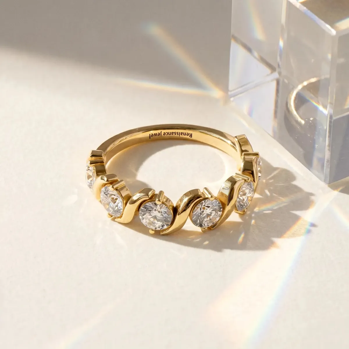 Six-Stone Round Diamond Wave Band with Shared Prong Setting Yellow gold