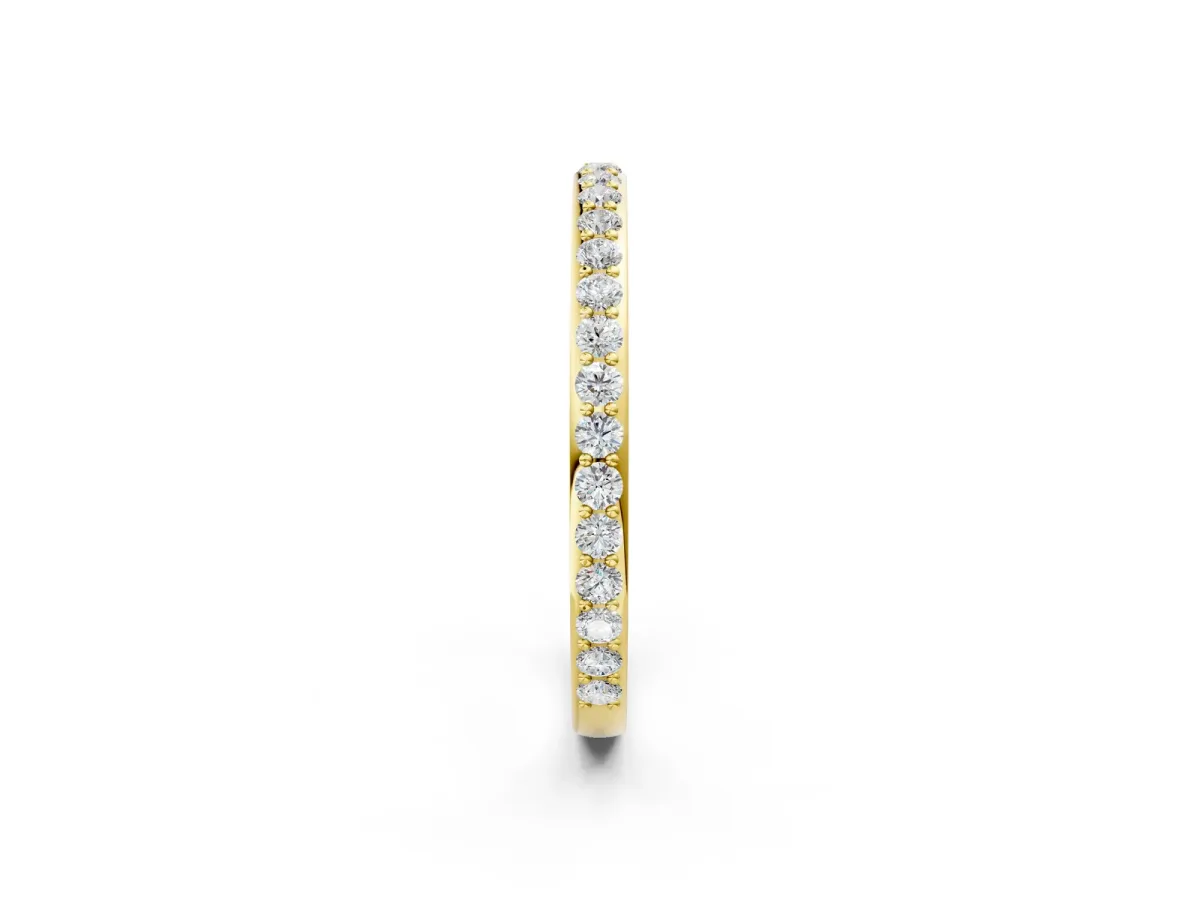 Pavé Round Diamond Eternity Band with Shared Prong Setting Yellow gold