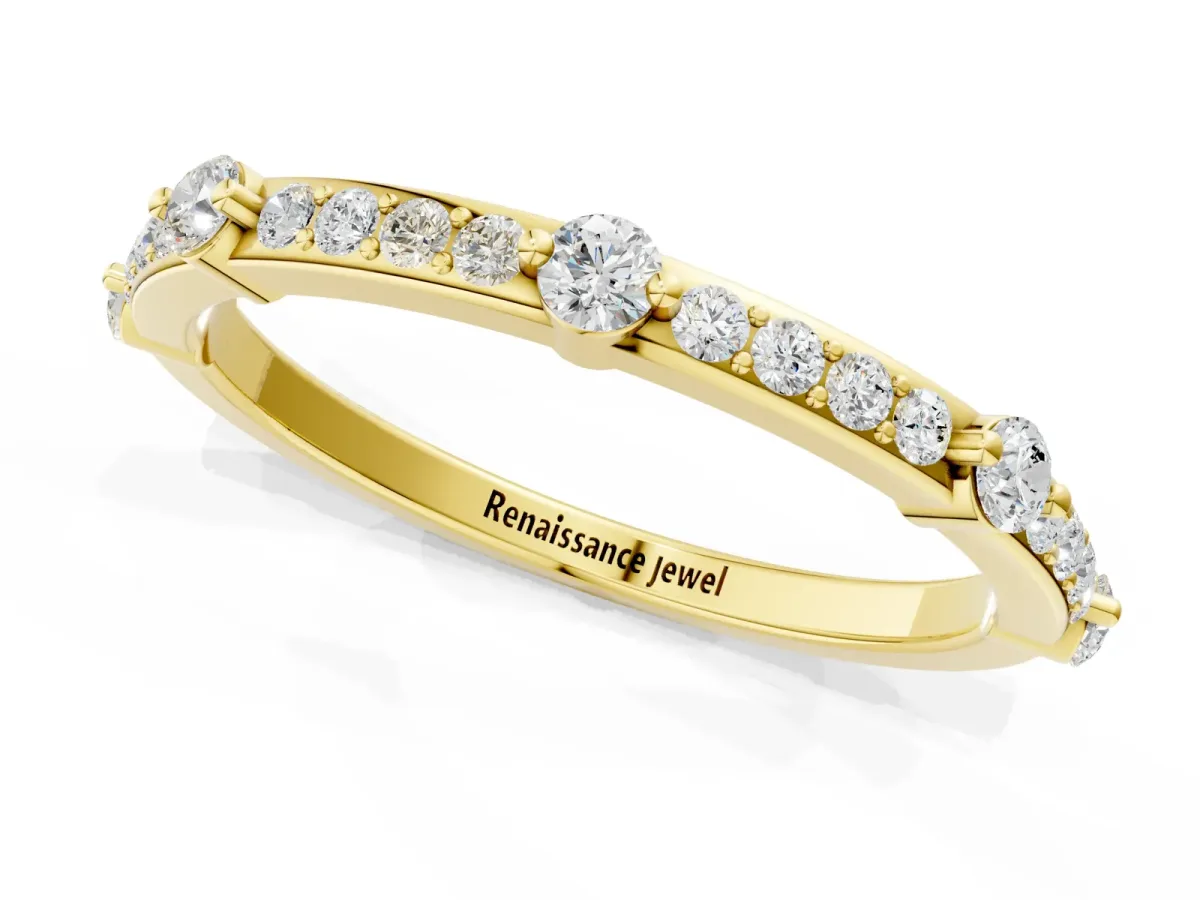 Round Diamond Pavé Eternity Band with Prong Setting Yellow gold