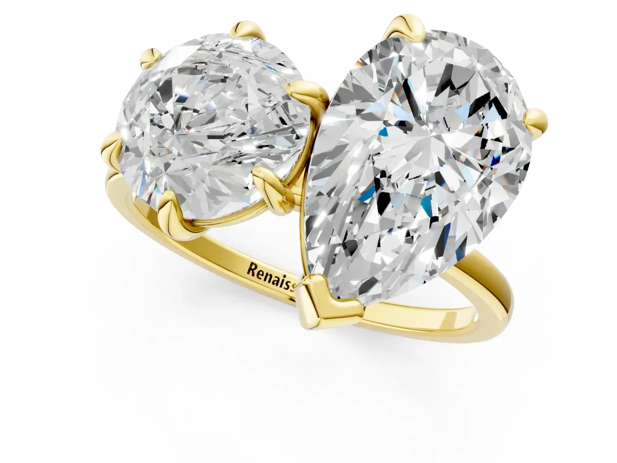 Round and Pear Toi Moi Ring with Prong Setting and Plain Band Yellow gold