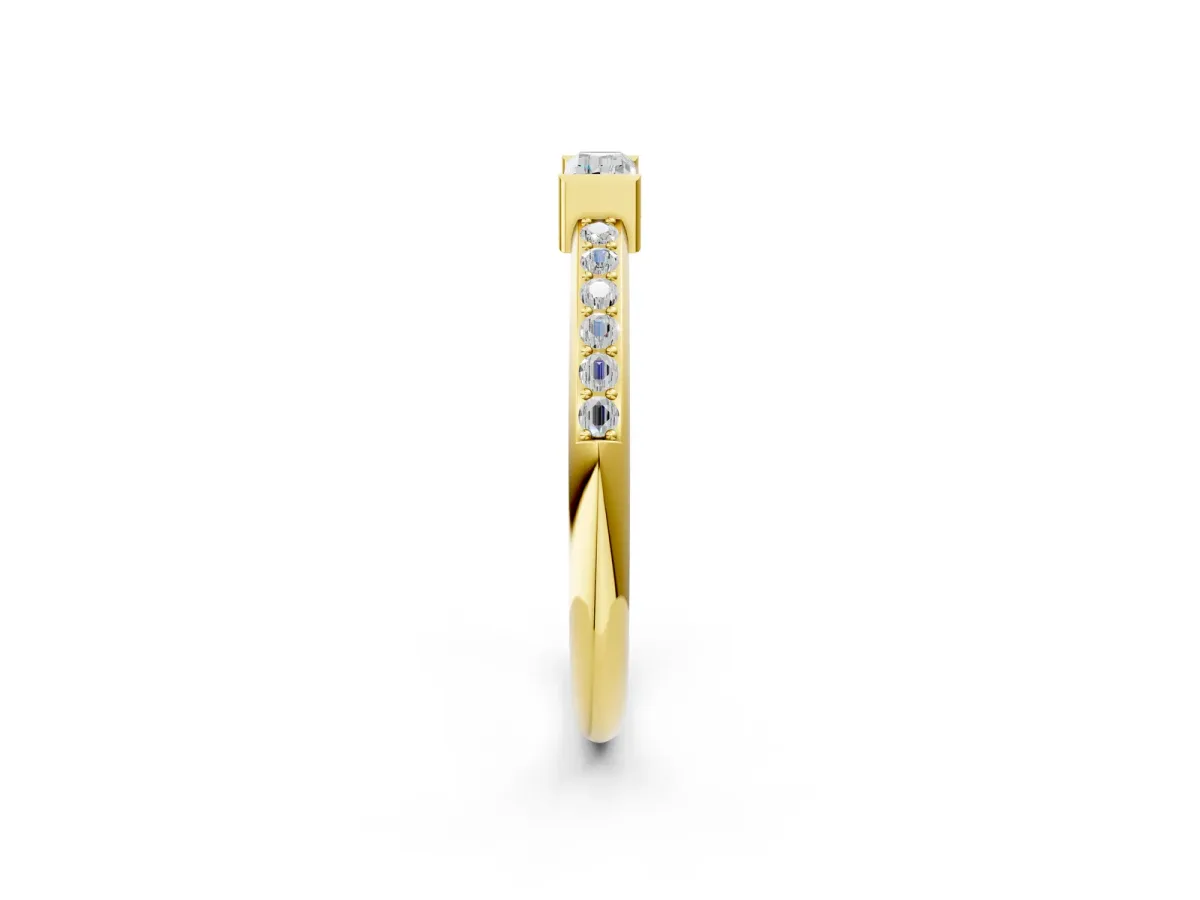 Baguette Diamond Pavé Band with Bar Setting Yellow gold