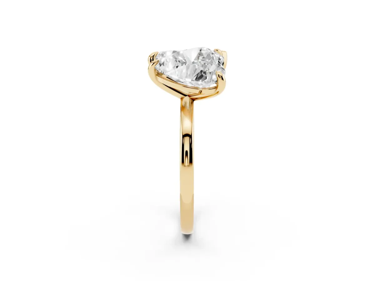 Pear and Heart Toi Moi Ring with Prong Setting and Plain Band Yellow gold
