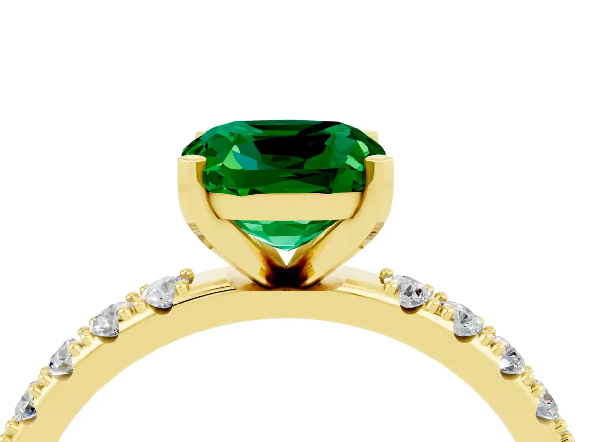 Cushion Cut Emerald Solitaire Pavé Band with Four-Prong Setting Yellow gold