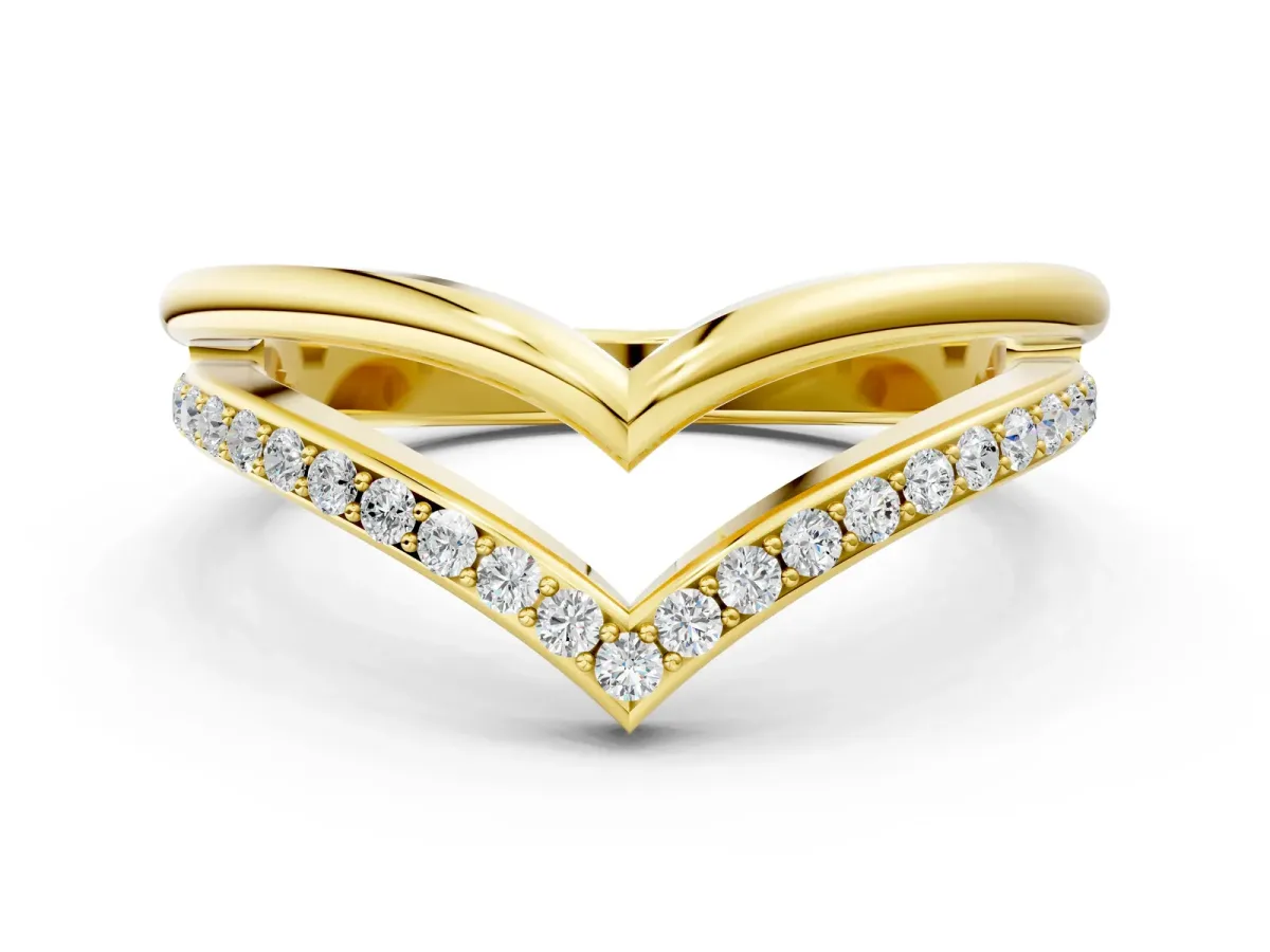 Pavé Round Diamond Chevron Band with Channel Setting Yellow gold