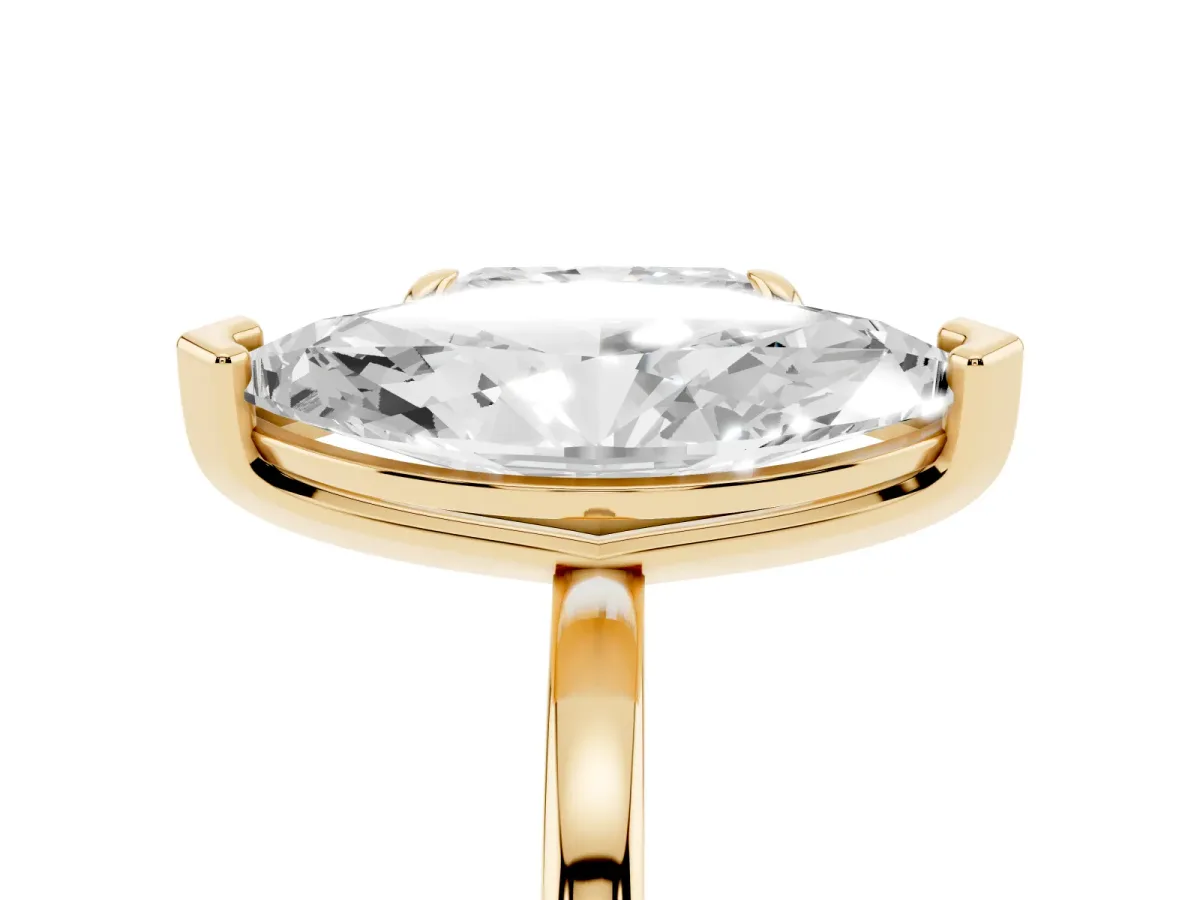 Radiant and Marquise Toi Moi Ring with Prong Setting and Plain Band Yellow gold