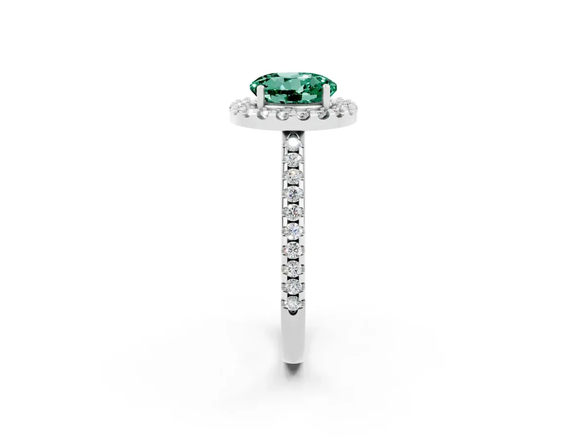 Round Cut Green Sapphire Pavé Halo Ring with Four-Prong Setting Platinum