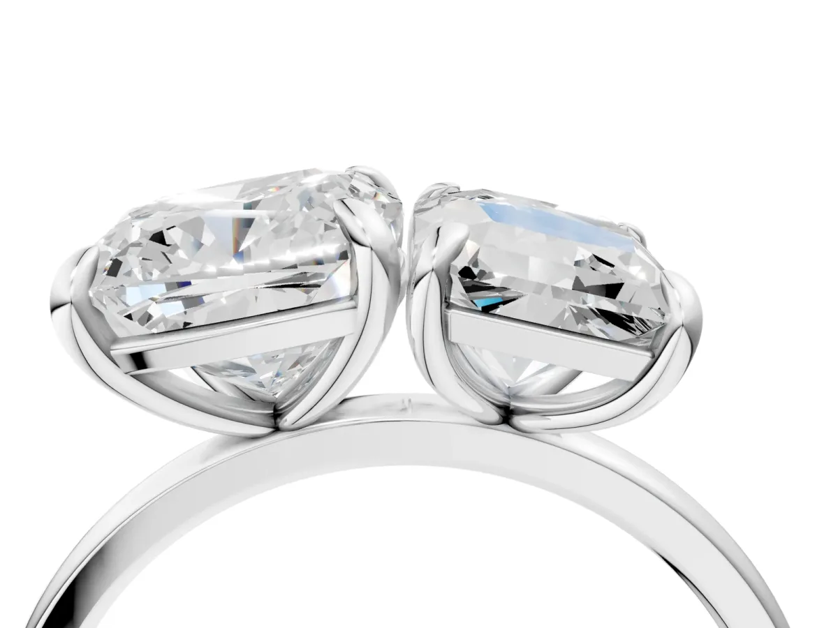 Cushion and Radiant Toi Moi Ring with Prong Setting and Plain Band Platinum