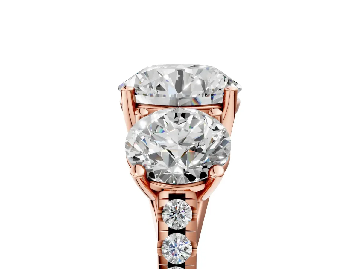 Three-Stone Round Cut Diamond Ring with Round Pavé Band and Prong Setting Rose gold