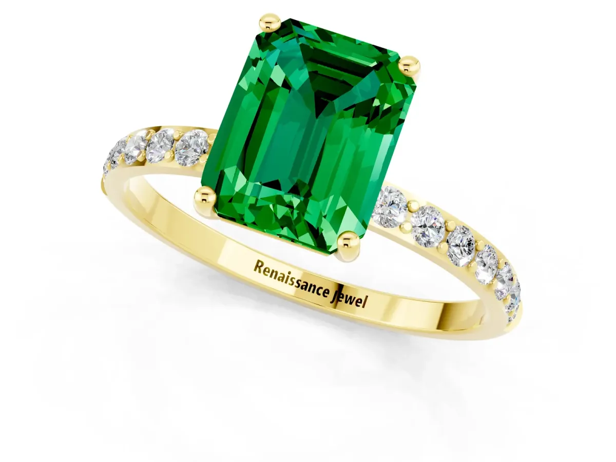 Emerald Cut Emerald Solitaire Ring with Round Pavé Band and Prong Setting Yellow gold