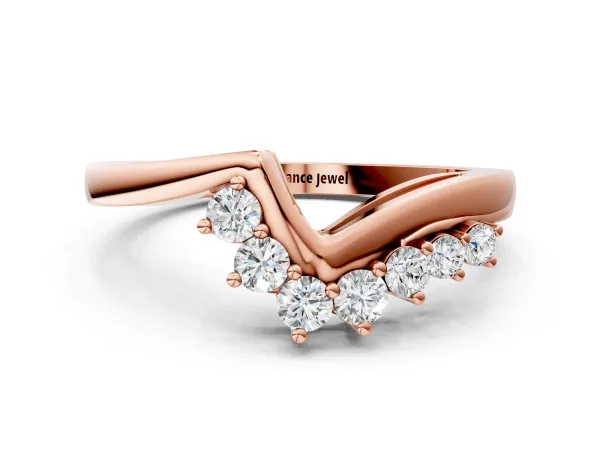 V-Shaped Diamond Accent Band with Round Brilliant Stones and Prong Setting Rose gold