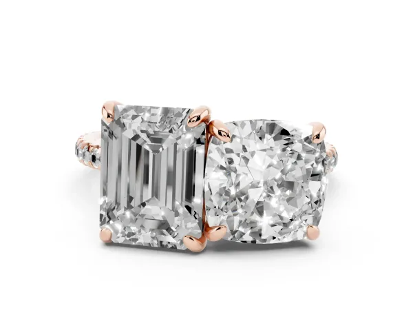 Cushion and Emerald Toi Moi Ring with Prong Setting and Pave Band Rose gold