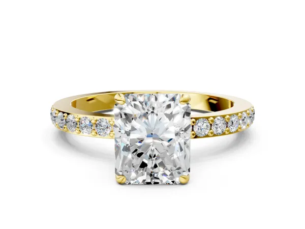 Radiant Cut Diamond Solitaire Engagement Ring with Pavé Band and Four-Prong Setting Yellow gold
