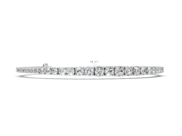 Round Diamond Tennis Bracelet with Four-Prong Setting on a White Gold Band White gold