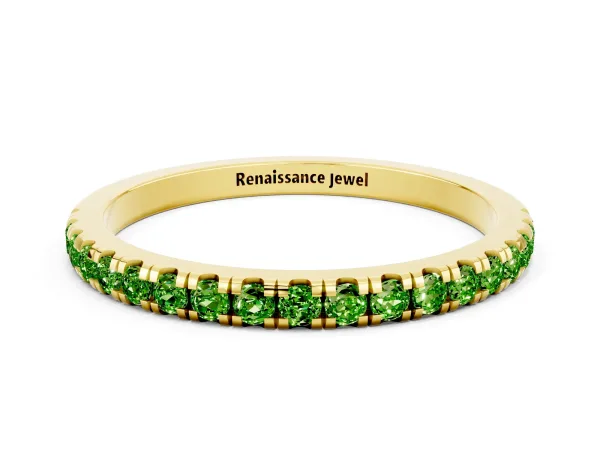 Pavé Round Peridot Half Eternity Band with Shared Prong Setting Yellow gold