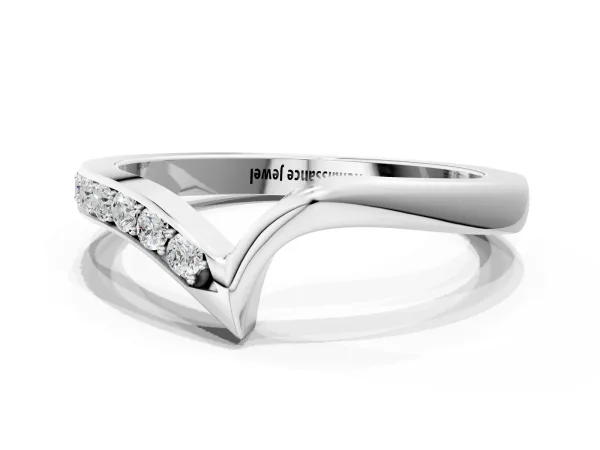 Chevron Diamond Pavé Twist Band Silver