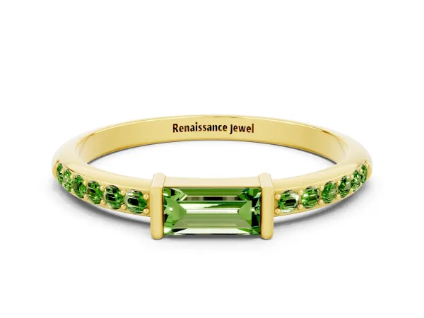 Baguette Peridot Pavé Band with Bar Setting Yellow gold