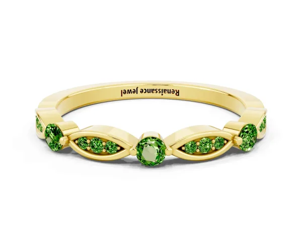 Marquise and Round Peridot Milgrain Band with Bezel Setting Yellow gold