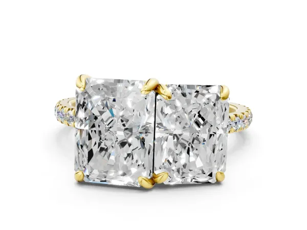 Emerald and Radiant Toi Moi Ring with Prong Setting and Pave Band Yellow gold