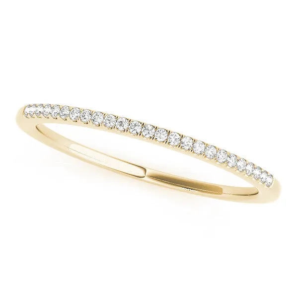 Round Diamond Pavé Set Slim Band with Shared Prong Setting Yellow gold