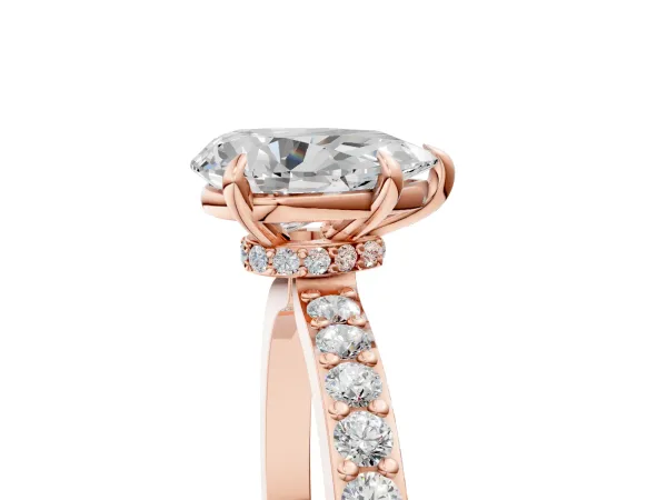 Pear Cut Diamond Solitaire Engagement Ring with Pavé Band and Four-Prong Setting Rose gold