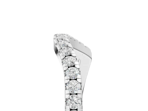 Round Diamond Pavé Twist Band with U-Prong Setting White gold