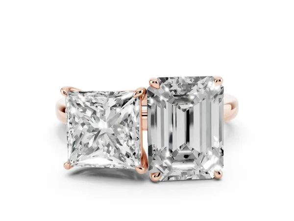 Princess Cut and Emerald Cut Toi Moi Ring with Prong Setting Rose gold