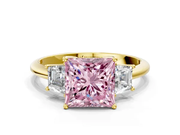 Fancy Pink Princess Cut Diamond Three-Stone Ring with Trapezoid Side Stones and Prong Setting Yellow gold
