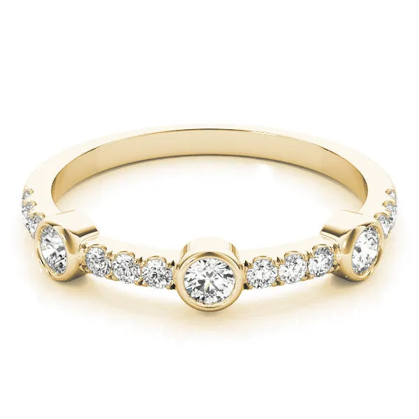 Bezel Set Round Diamond Pavé Band Yellow gold