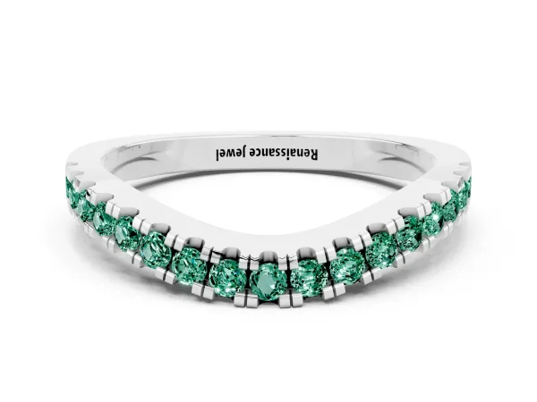 Round Green Sapphire Pavé Curved Band with Shared Prong Setting Platinum