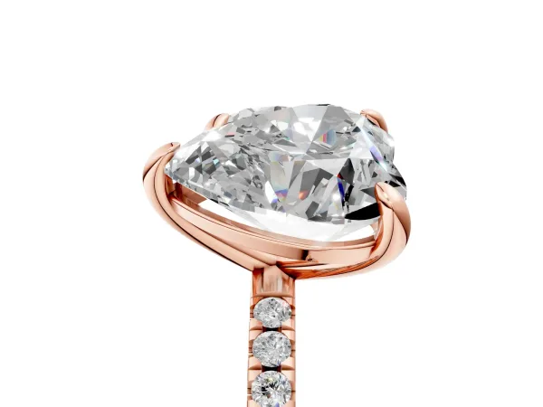 Round and Heart Toi Moi Ring with Prong Setting and Pave Band Rose gold
