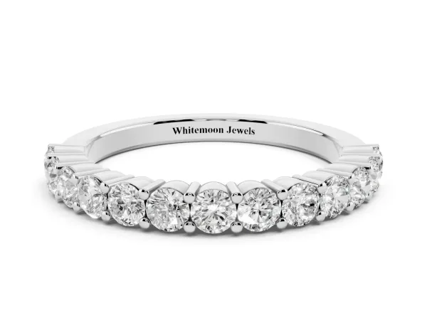 Alternating Round Diamond Promise Ring with Round Diamond Accents Platinum
