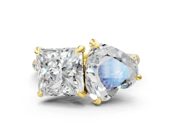 Heart and Princess Toi Moi Ring with Prong Setting and Micro Pave Band Yellow gold