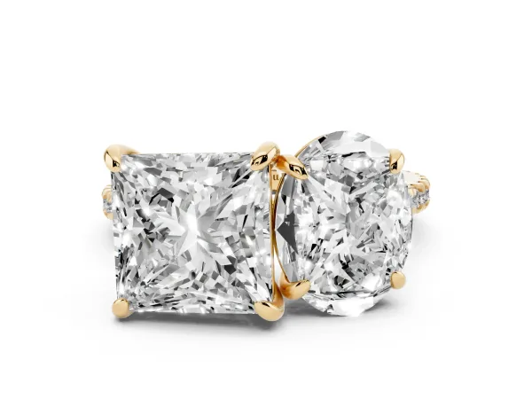 Oval and Princess Toi Moi Ring with Prong Setting and Micro Pave Band Yellow gold