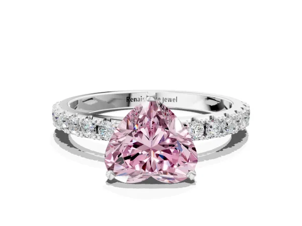 Fancy Pink Heart Cut Diamond Solitaire Pavé Band with Four-Prong Setting White gold