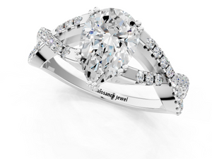 White gold Pear Solitaire Twist Band with Pavé Setting and Four-Prong Setting_1