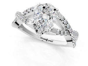 White gold Pear Solitaire Twist Band with Pavé Setting and Four-Prong Setting_91