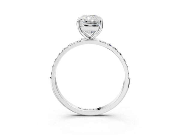 White gold Radiant Cut Diamond Pavé Band Solitaire Ring with Four-Prong Setting_105