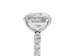 White gold Radiant Cut Diamond Pavé Band Solitaire Ring with Four-Prong Setting_107