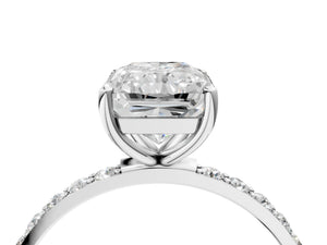 White gold Radiant Cut Diamond Pavé Band Solitaire Ring with Four-Prong Setting_40