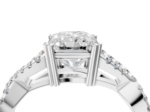 White gold Radiant Solitaire Twist Band with Pavé Setting and Four-Prong Setting_88