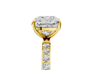 Yellow gold Cushion Cut Diamond Pavé Band Solitaire Ring with Four-Prong Setting_5