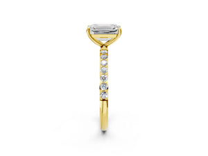 Yellow gold Emerald Cut Diamond Pavé Band Solitaire Ring with Four-Prong Setting_74