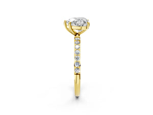 Yellow gold Heart Cut Diamond Pavé Band Solitaire Ring with Four-Prong Setting_38