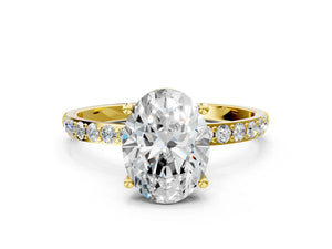 Yellow gold Oval Cut Diamond Pavé Band Solitaire Ring with Four-Prong Setting_12