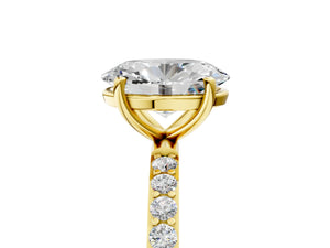 Yellow gold Oval Cut Diamond Pavé Band Solitaire Ring with Four-Prong Setting_17