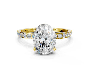 Yellow gold Oval Cut Diamond Pavé Band Solitaire Ring with Four-Prong Setting_24